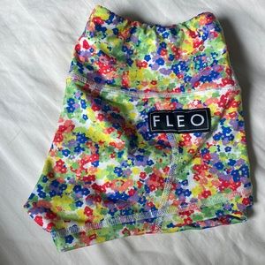Fleo Low Rise Contour Shorts Size XS